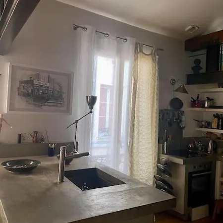 De Charme Type Loft Parisien Apartment *
